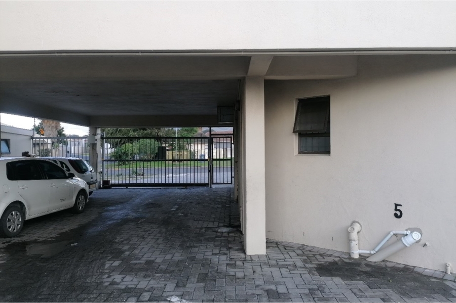 To Let 2 Bedroom Property for Rent in Jagtershof Western Cape